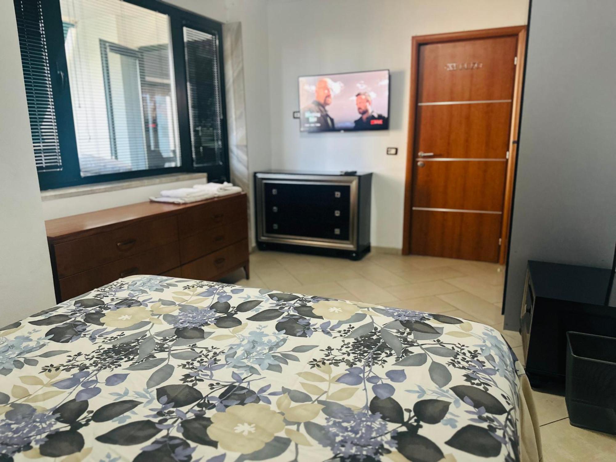 Apartmán Amo Tower Tirana Center Exteriér fotografie