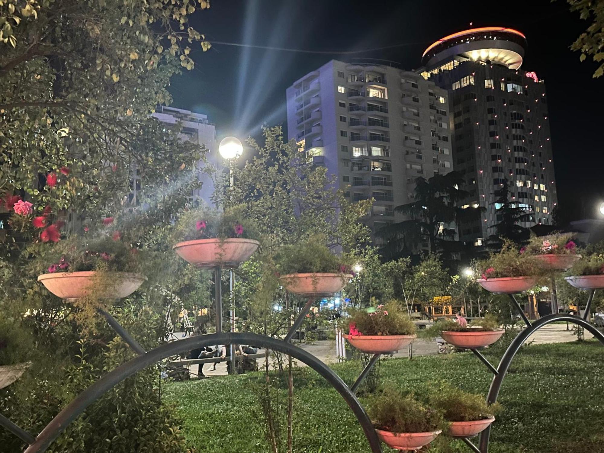 Apartmán Amo Tower Tirana Center Exteriér fotografie