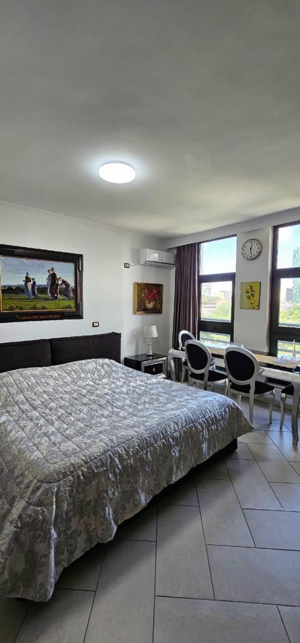 Apartmán Amo Tower Tirana Center Exteriér fotografie